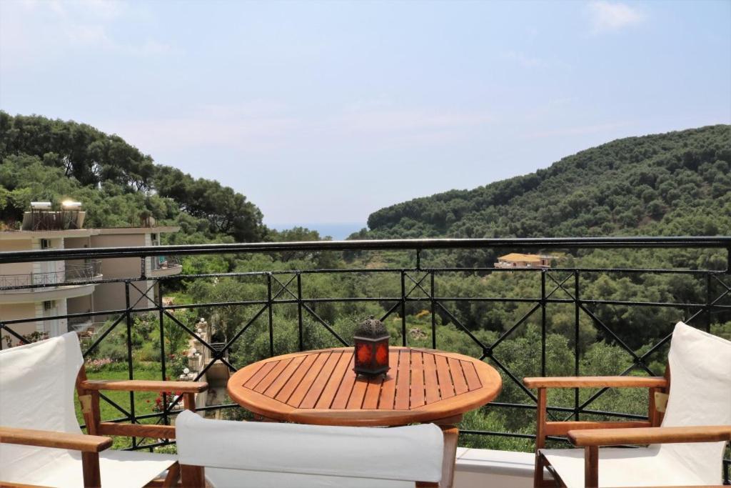 Dafni Studios No4 Parga Bagian luar foto